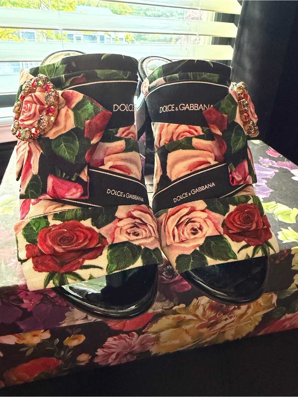 Dolce & Gabbana Black Floral Crystal Buckle Slide Sandals - Picture 4 of 9
